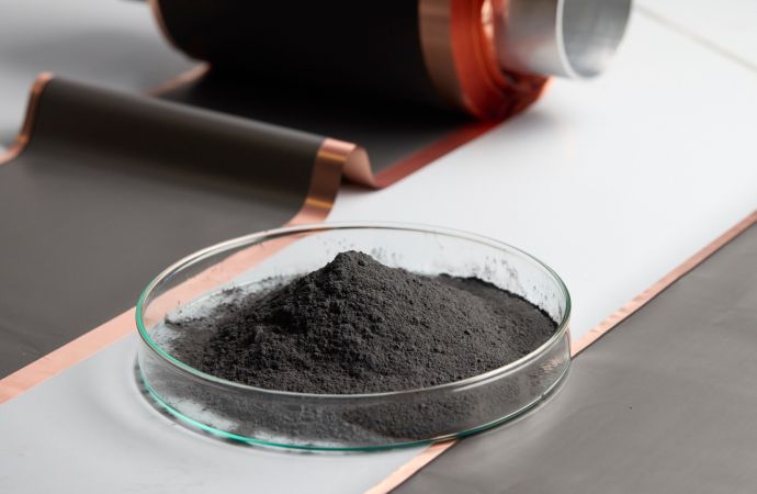 Fluorfreie Trockenbeschichtung für leistungsfähige Batterien